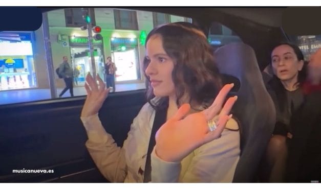 «Abro mi móvil y veo que el reveal ya se ha hecho»: Rosalía presenta ‘Lux’ tras… ¿fastidiarle la sorpresa en Times Square?